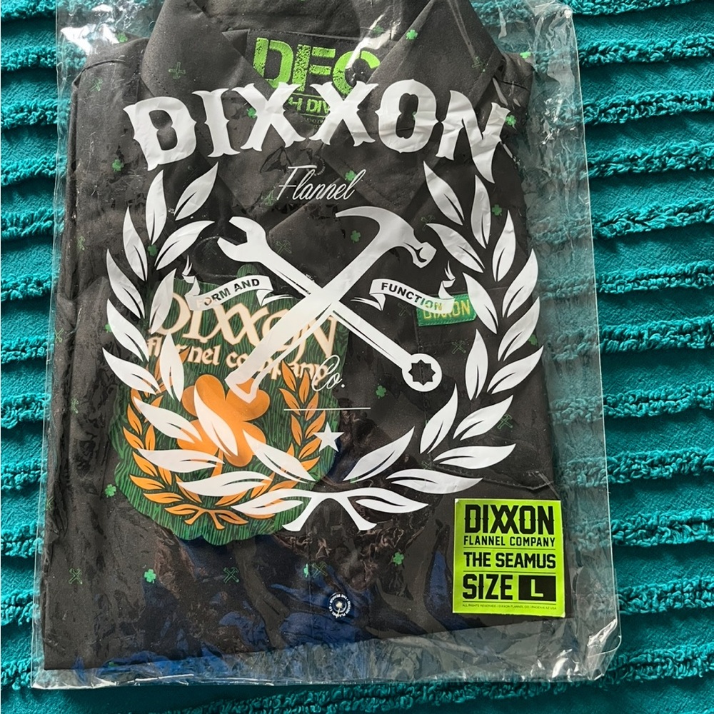 NWT 💚🖤Dixxon Black and Green Flannel Shirt The Seamus